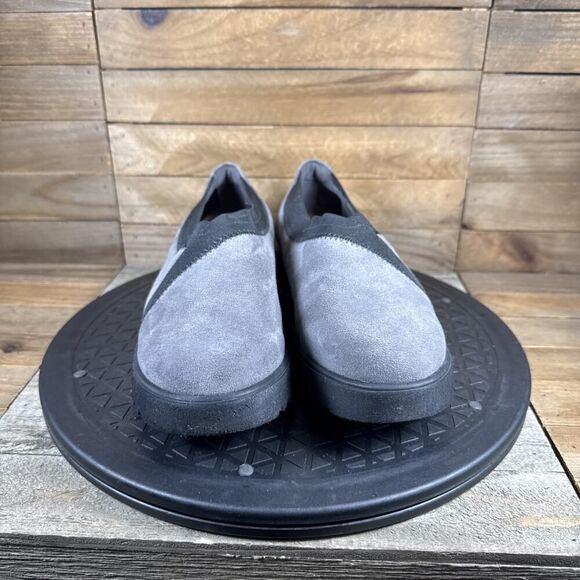 Clarks Artisan Womens Size 6 Bellevue Cedar Gray Suede Slip On Comfort Shoes - Picture 2 of 10